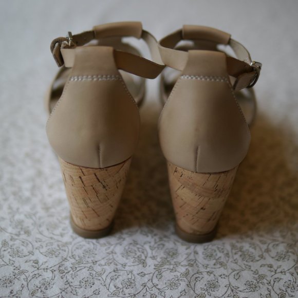 Franco Sarto Falco Platform Wedge Sandals 7.5 - Picture 7 of 11